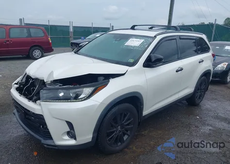 2019 Toyota Highlander Se z USA, uszkodzony, nr VIN 5TDJZRFH7KS965501